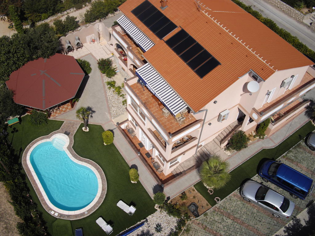 Apartments Stengl Barbat na Rabu Luaran gambar