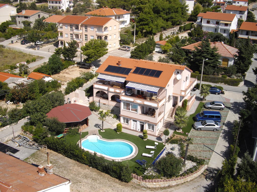 Apartments Stengl Barbat na Rabu Luaran gambar