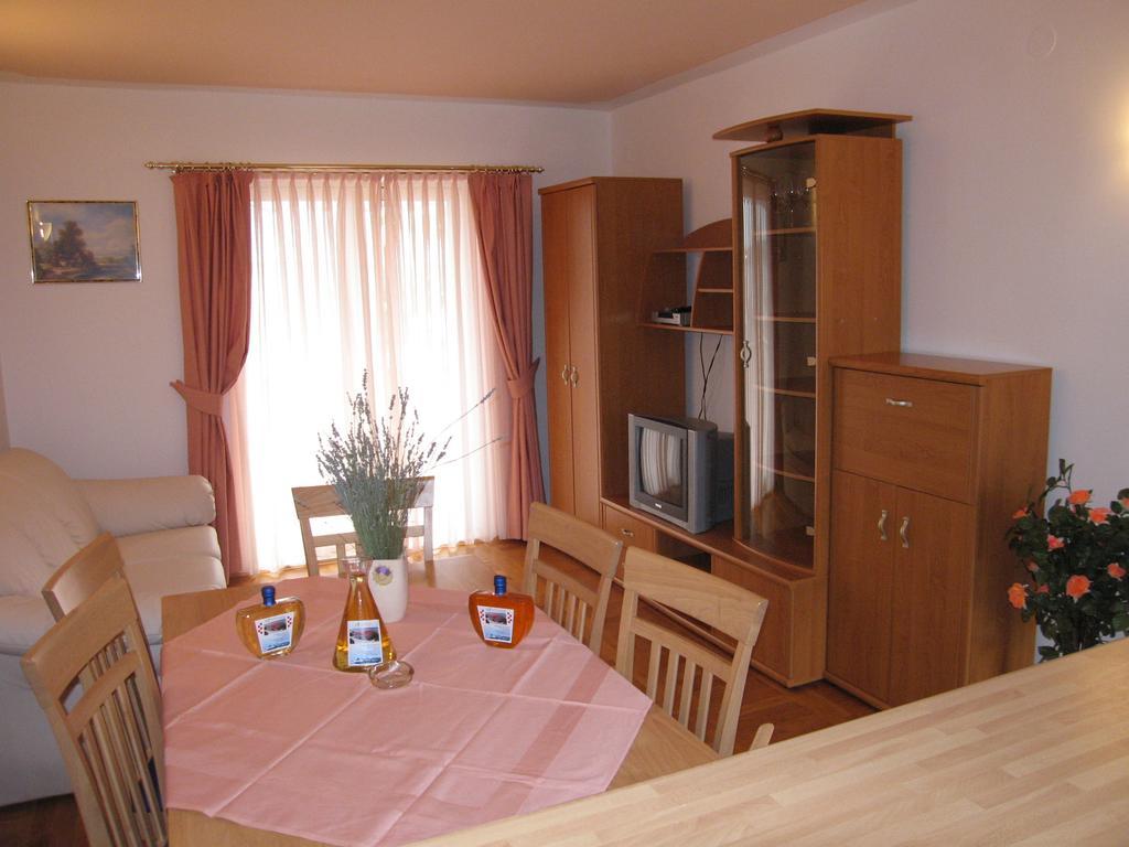 Apartments Stengl Barbat na Rabu Luaran gambar